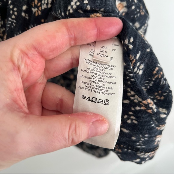 Free People Paisley Print Scoop Back T-Shirt Size Small - Picture 7 of 7